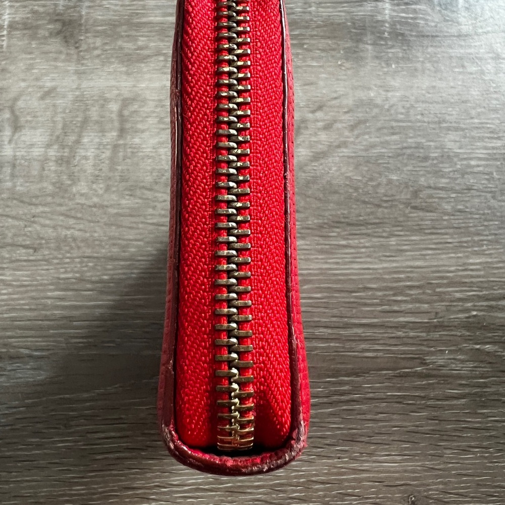Red Loewe Long Wallet - Picture 4 of 14